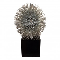 Dandelion form white metal table lamp
